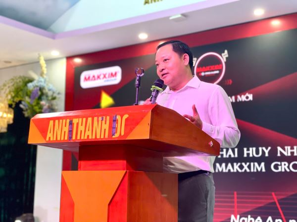 ky-su-su-kien-hoi-nghi-ra-mat-san-pham-am-thanh-makxim-cot-moc-dang-nho-tai-do-luong